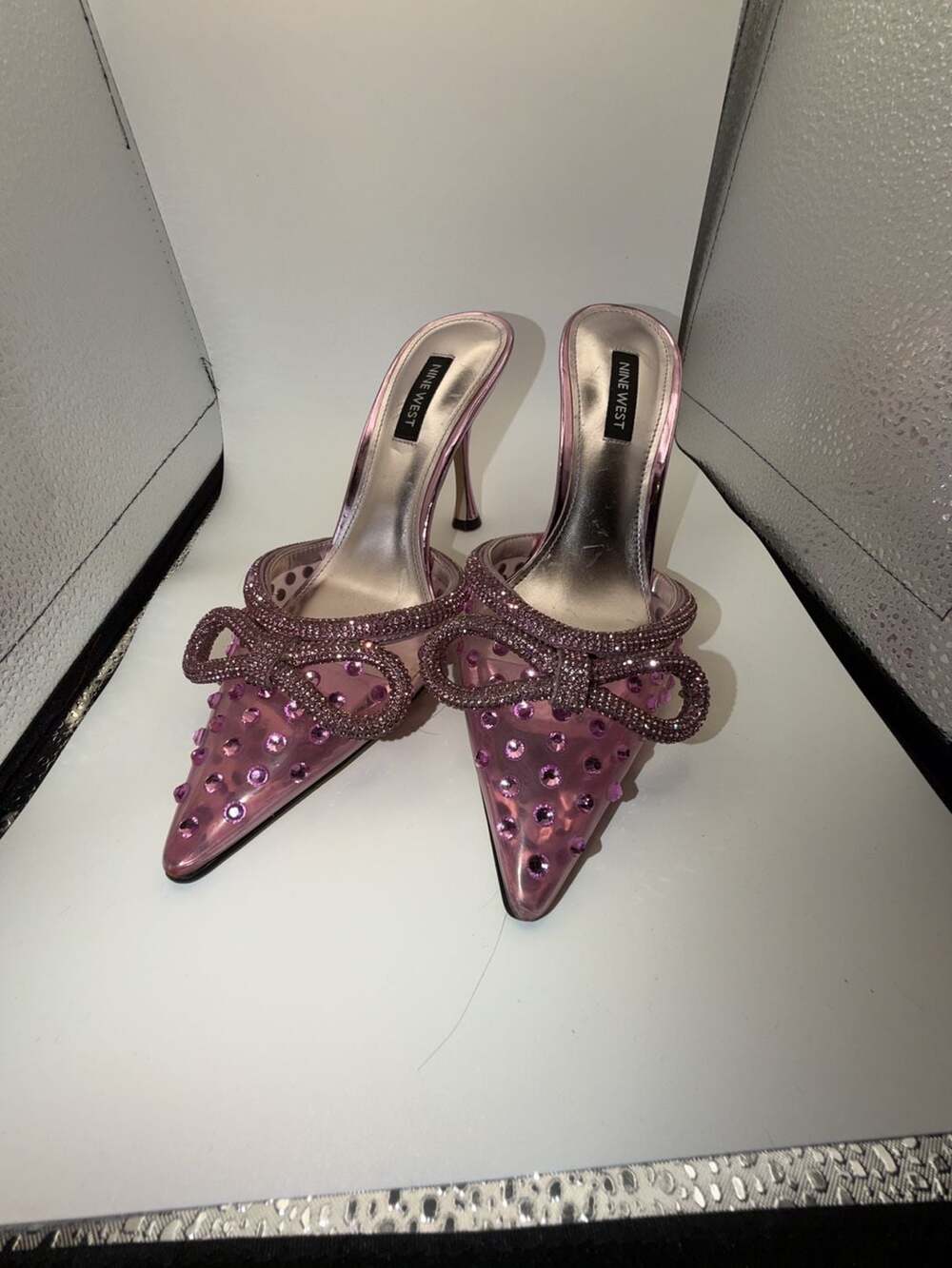 Nine West Pink Rhinestone Bow Pointed Toe Stiletto Mules Size 7 - Picture 2 of 4